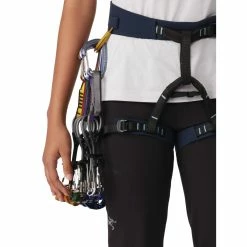 Arc'teryx AR-385a - Women's 18 Arc'teryx AR-385a - Women's -Ropes Sales 15997 ar 385a harness w cobalt moon front view detail s21 rsz 36472.1654900338