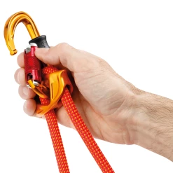 Petzl Sm'D Twist-Lock -Ropes Sales m39a smd focus 1 highres 94509.1626822278